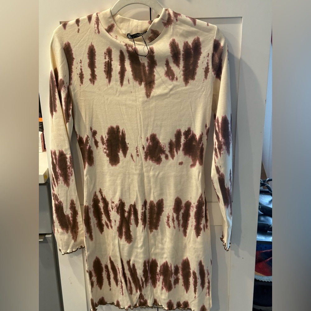 Zara Cream and Brown Tie-Dye Sweatshirt